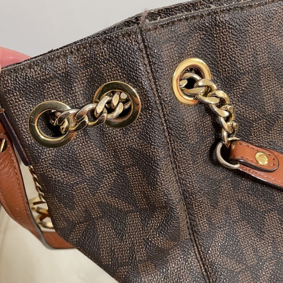 Michael Kors bag - Picture 4 of 9